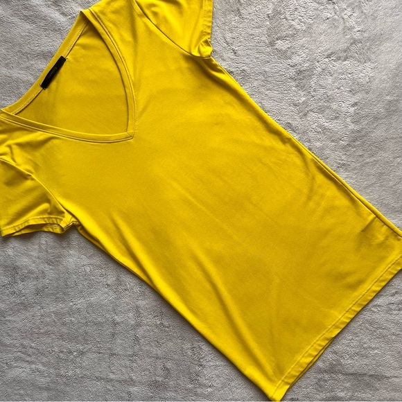 Moussy Tops - Moussy Lime V-Neck Stretch Casual Fitted Tee Short Sleeve T-Shirt Small